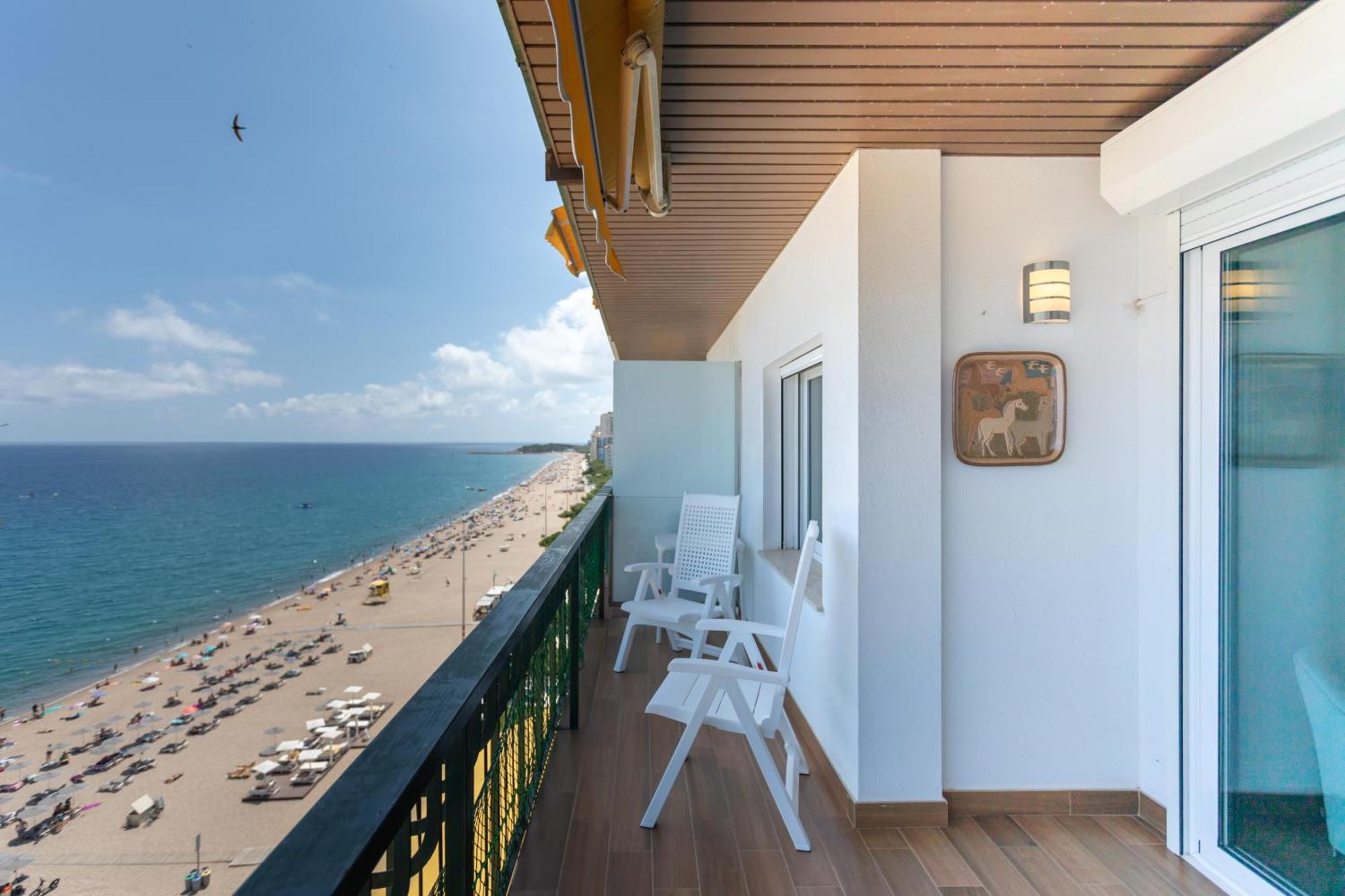 Apartamento Pis Embaixador 1A Linea De Mar Platja d'Aro  Exterior foto
